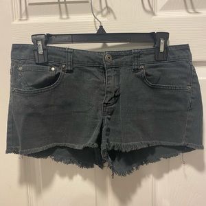 Black “Empyre” jean shorts